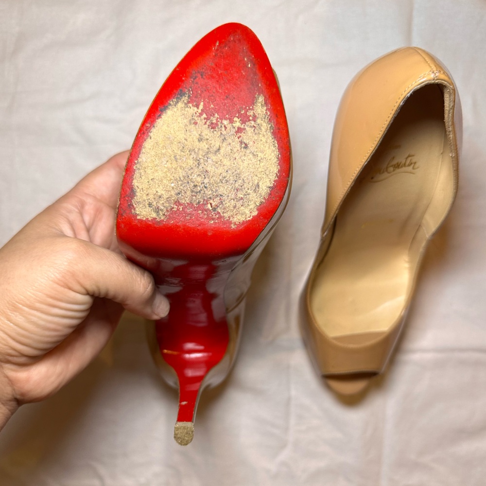 Christian Louboutin Nude Peep-Toe Pumps - Picture 4 of 8